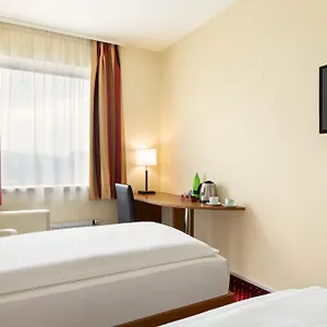 Amedia Express Prague, Trademark Collection By Wyndham Отель