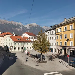 Hidden Gem In With Free Parking , Innsbruck Österreich