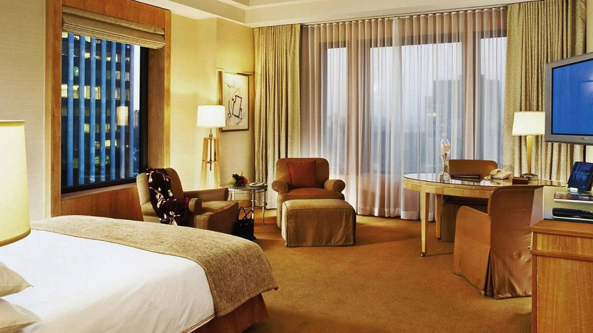 Four Seasons Hotel New York
